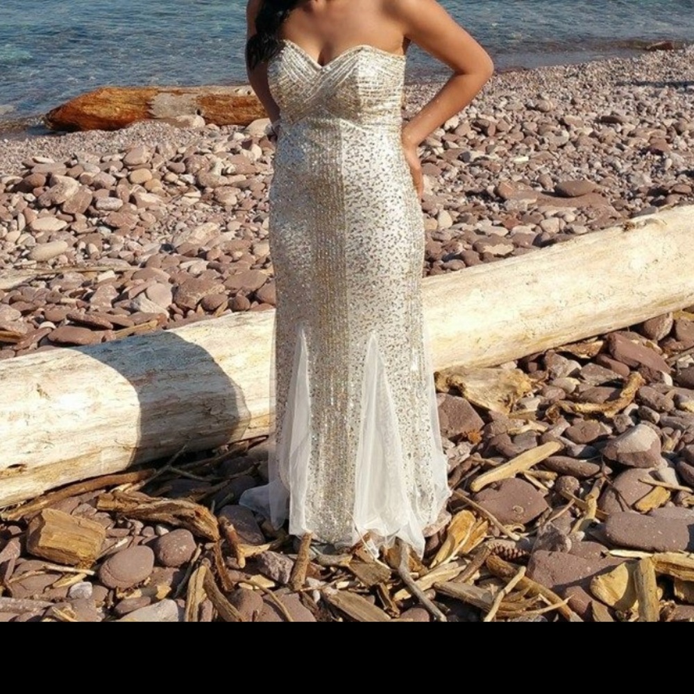 Prom dress